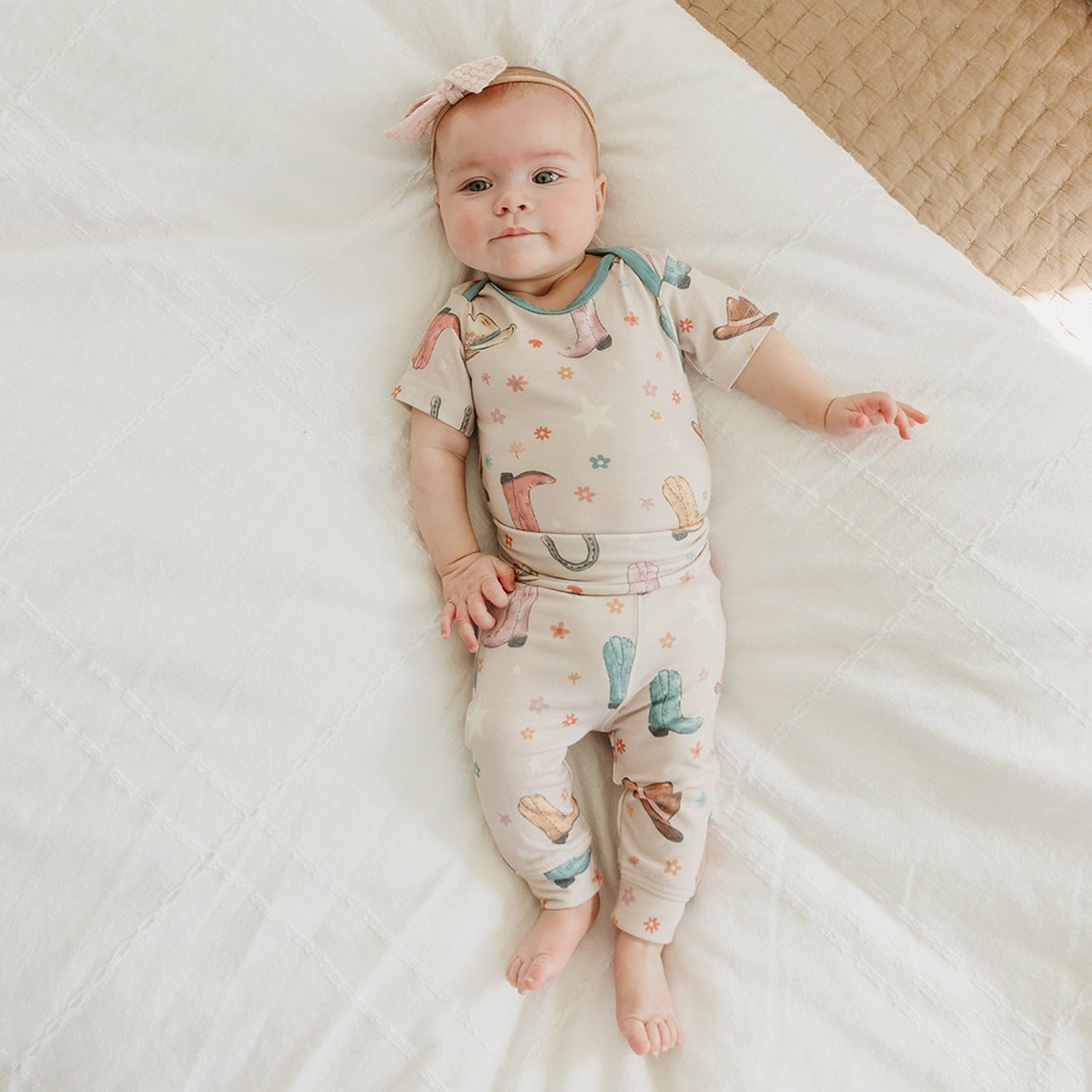 Short Sleeve Bodysuit - Cheyenne